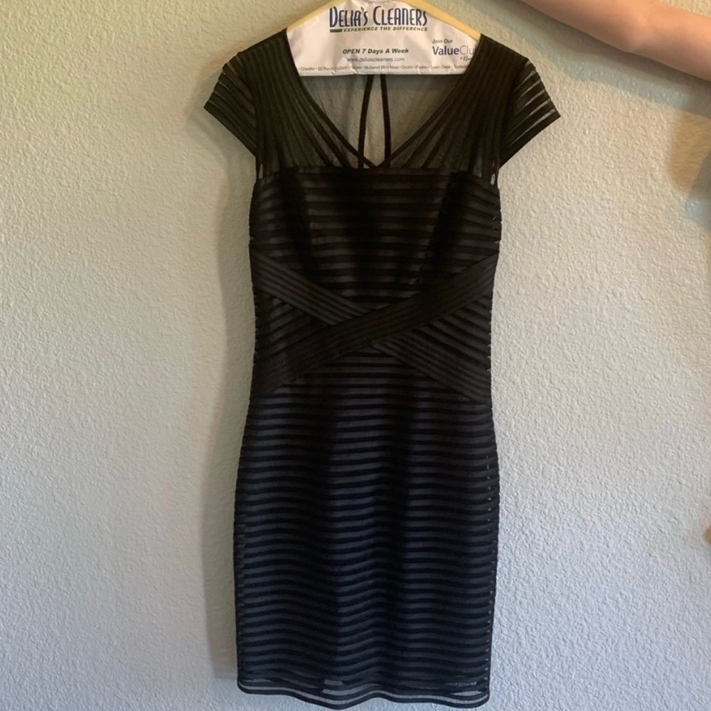 Sz 4 WHBM little black dress